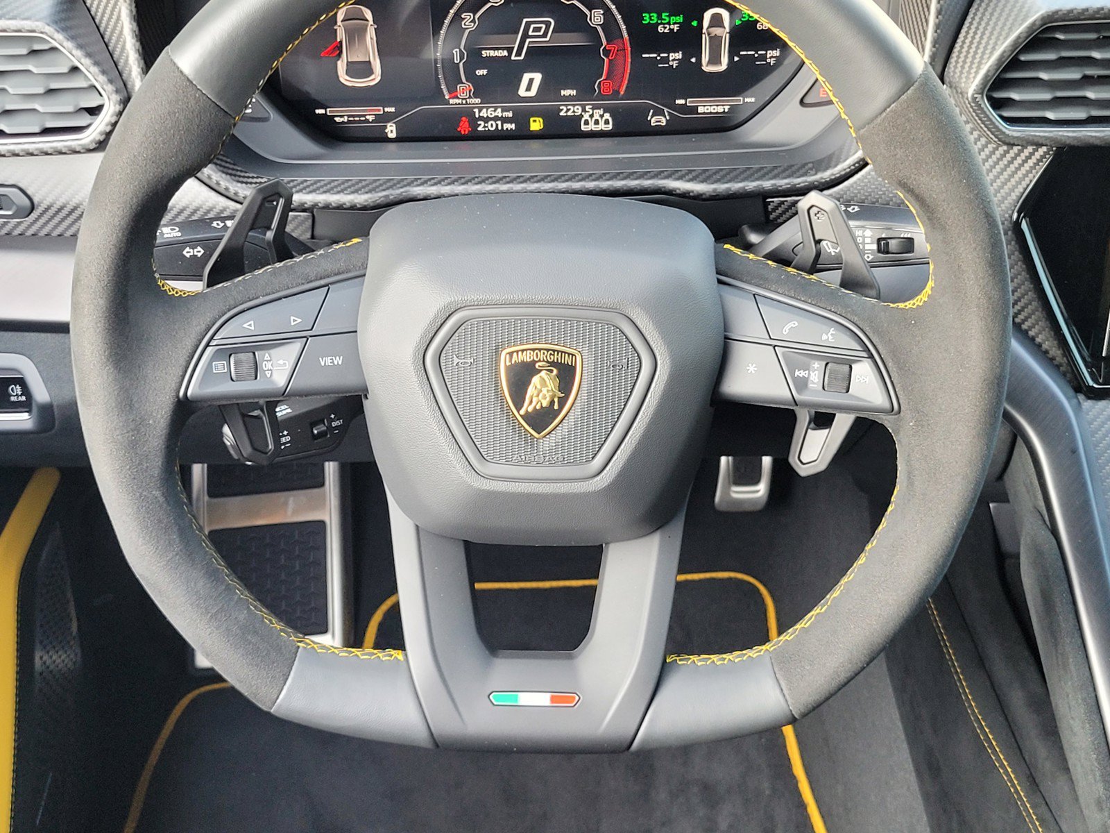 Used 2024 Lamborghini Urus Performante AWD/4WD image 8