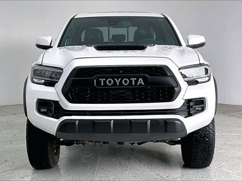 Used 2023 Toyota Tacoma TRD Pro AWD/4WD image 3