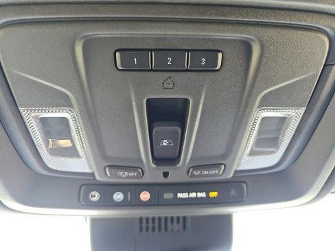 Used 2023 Chevrolet Silverado 1500 High Country image 23