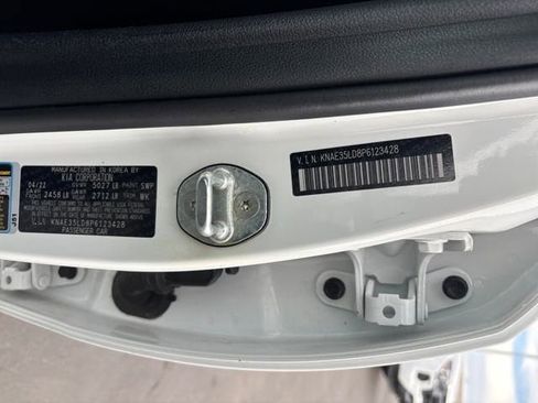 Used 2023 Kia Stinger GT-Line image 30