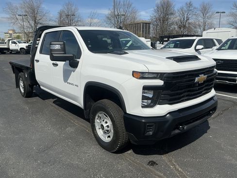 New 2024 Chevrolet Silverado 2500 W/T w/ WT Convenience Package AWD/4WD image 2