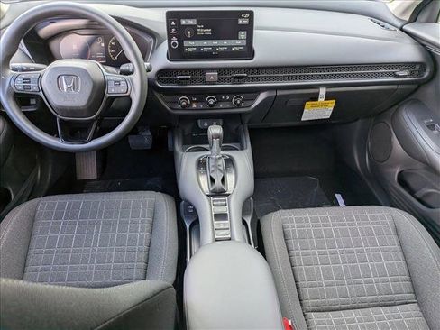 New 2026 Honda HR-V LX image 13