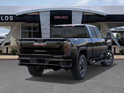 New 2026 GMC Sierra 2500 Denali w/ Max Trailering Package AWD/4WD image 4