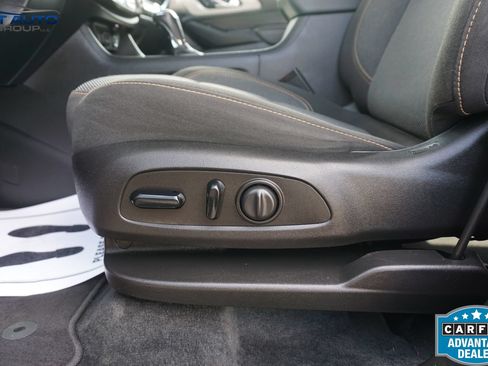 Used 2019 Chevrolet Traverse LT AWD/4WD image 34