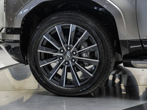 Used 2024 Lexus GX 550 w/ Accessory Package (Z1) AWD/4WD image 59