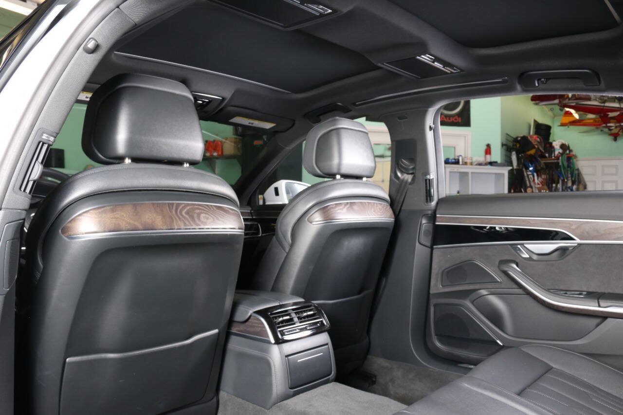 Used 2022 Audi A8 L 3.0T AWD/4WD image 54