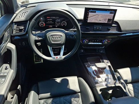 Certified 2023 Audi SQ5 Premium Plus w/ Premium Plus Package AWD/4WD image 4