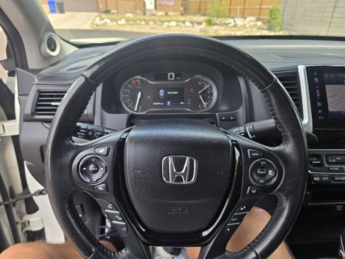 Used 2019 Honda Ridgeline RTL-E image 19