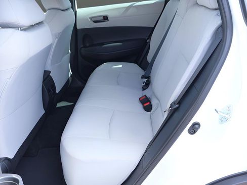 Used 2023 Toyota Corolla Cross L AWD/4WD image 13