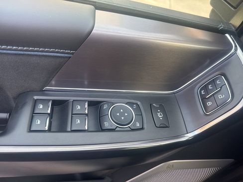 New 2026 Ford F250 Platinum w/ Tremor Off-Road Package image 45