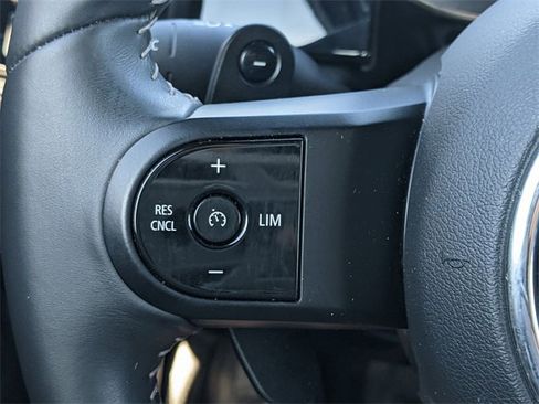 Used 2023 MINI Cooper S image 21