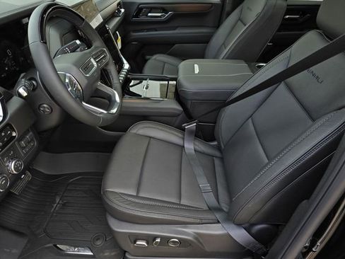 New 2026 GMC Yukon Denali image 15