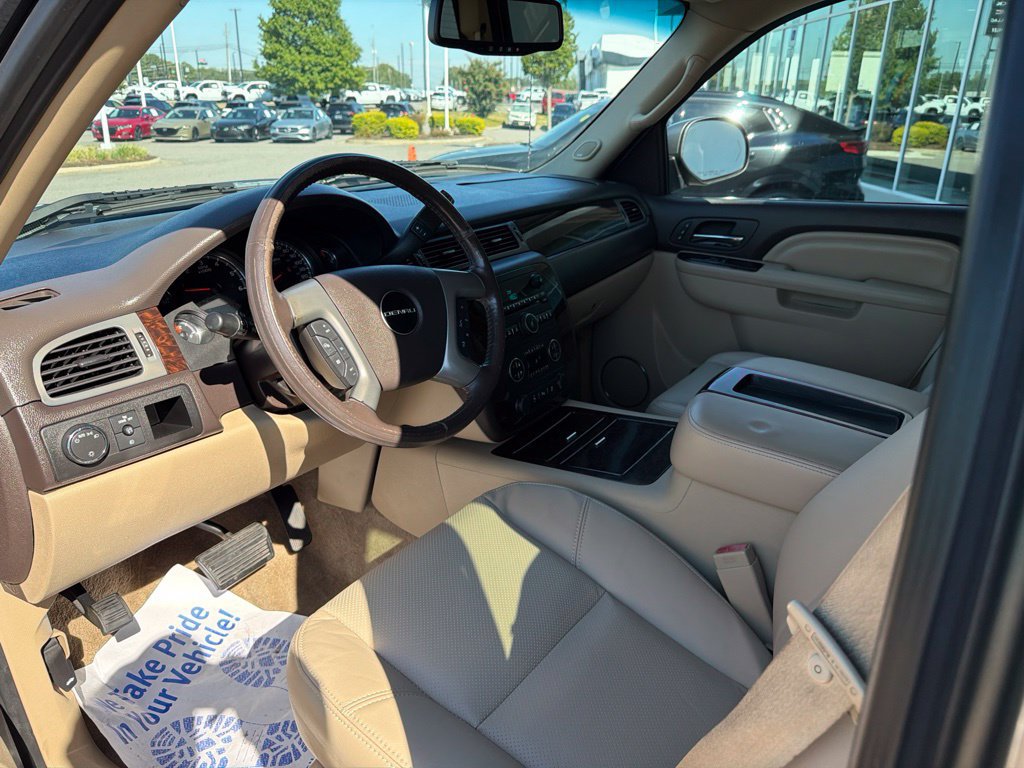 Used 2012 GMC Sierra 1500 Denali AWD/4WD image 16