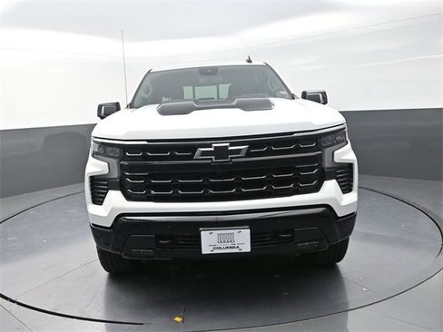 Used 2025 Chevrolet Silverado 1500 LT Trail Boss w/ LT Trail Boss Premium Package image 2