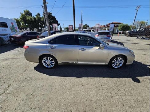 Used 2010 Lexus ES 350 FWD image 8