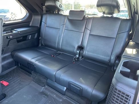 Used 2023 Toyota Sequoia Platinum image 17