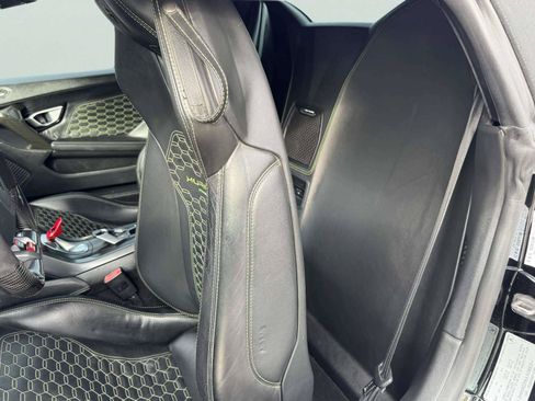 Used 2018 Lamborghini Huracan LP 580-2 RWD image 71