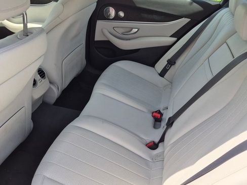 Used 2021 Mercedes-Benz E 350 Sedan image 18