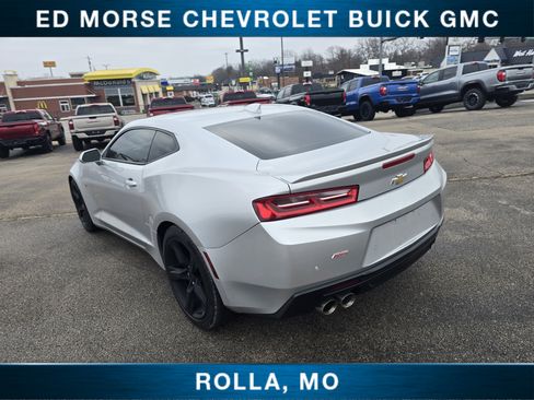 Used 2017 Chevrolet Camaro LT image 5