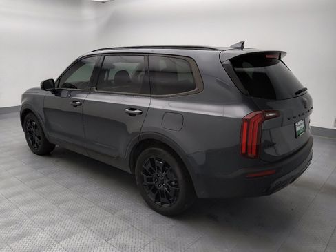 Used 2021 Kia Telluride SX w/ Nightfall Edition Package AWD/4WD image 3