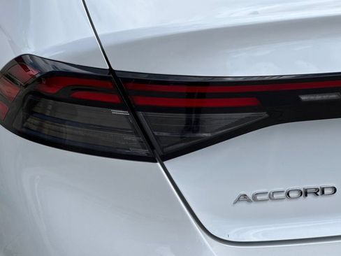 Certified 2023 Honda Accord EX image 33