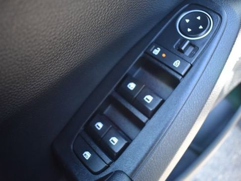 Used 2024 Kia Seltos S AWD/4WD image 20