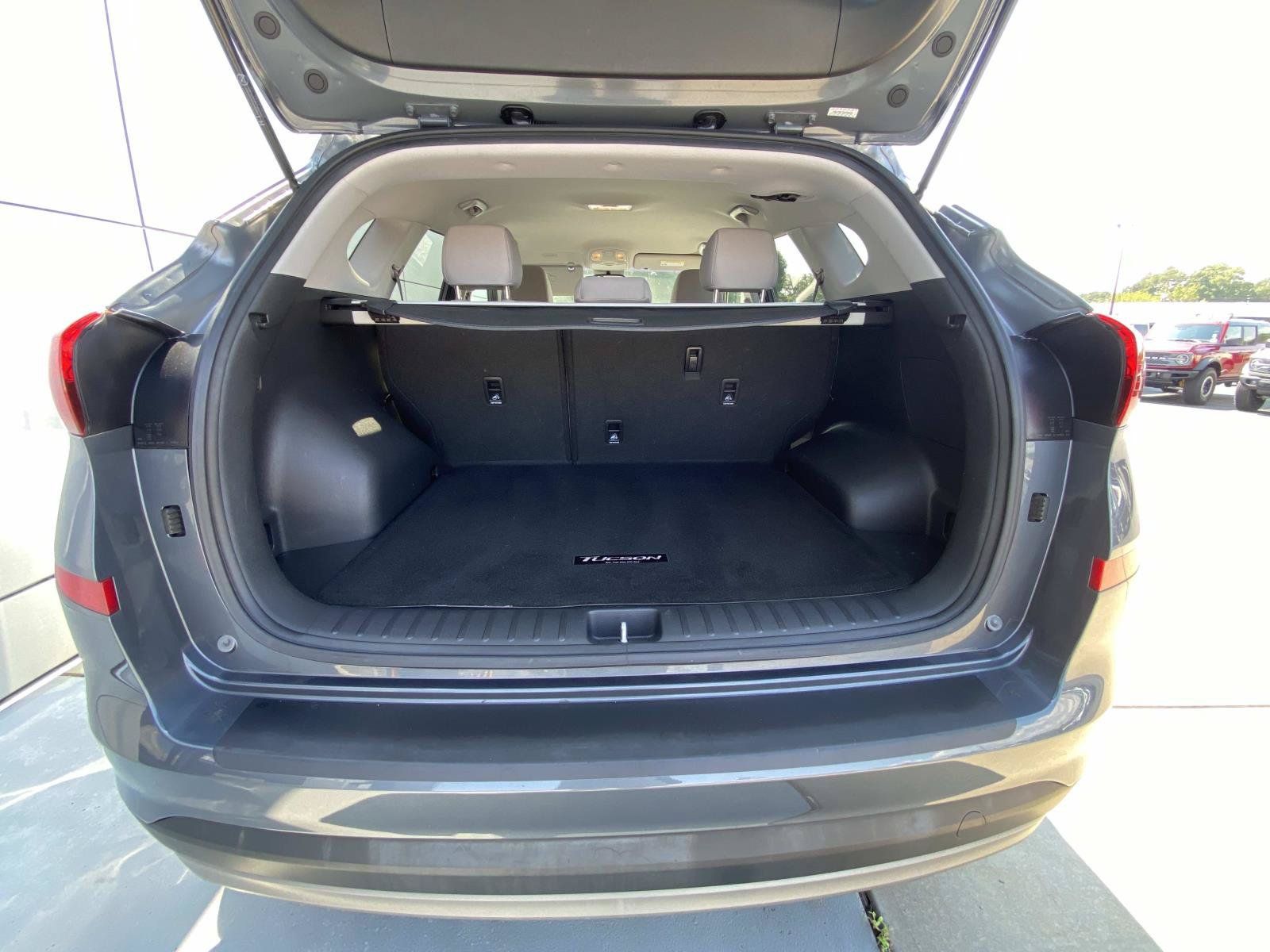 Used 2021 Hyundai Tucson SEL FWD image 7