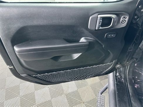 Used 2020 Jeep Wrangler Unlimited Rubicon image 18