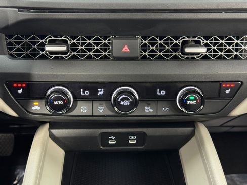 Used 2023 Honda Accord EX image 25