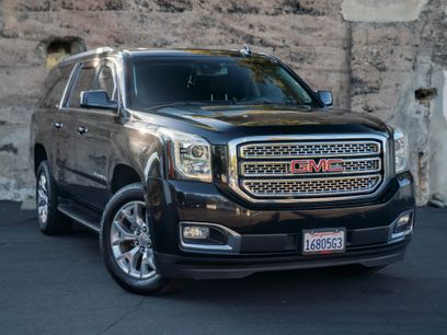 Used 2019 GMC Yukon XL SLT w/ Open Road Package