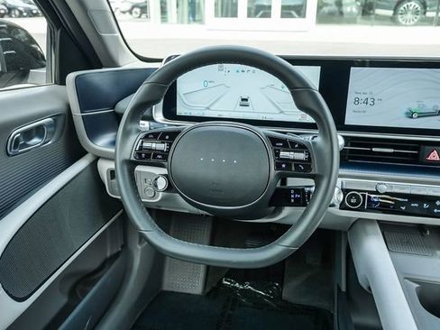 Used 2024 Hyundai Ioniq 6 SEL RWD image 16