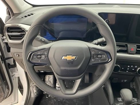 New 2026 Chevrolet TrailBlazer LS w/ LS Convenience Package AWD/4WD image 10