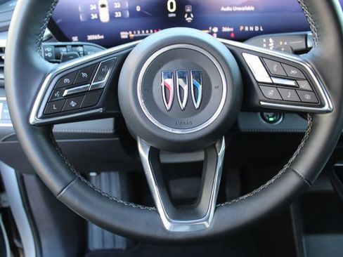 Used 2025 Buick Enclave Preferred image 12