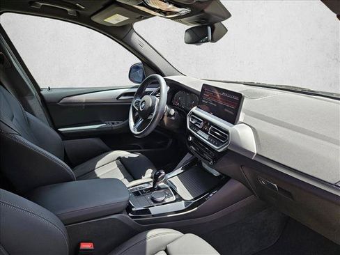 Used 2024 BMW X3 sDrive30i w/ Premium Package RWD image 11