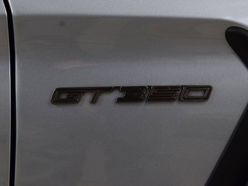 Used 2020 Ford Mustang Shelby GT350 w/ Technology Package image 16