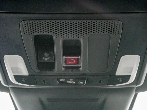 Used 2026 Honda CR-V Sport Touring image 28