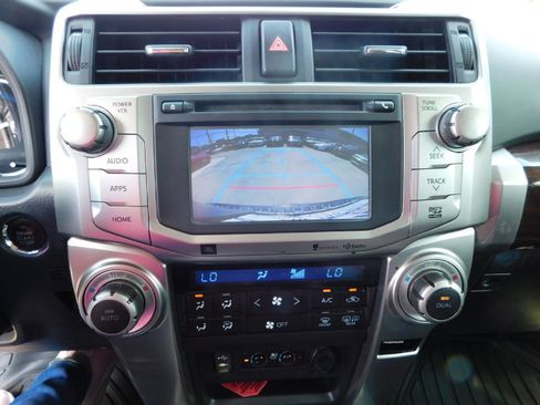 Used 2014 Toyota 4Runner SR5 image 35