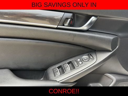 Used 2019 Honda Accord Sport image 11