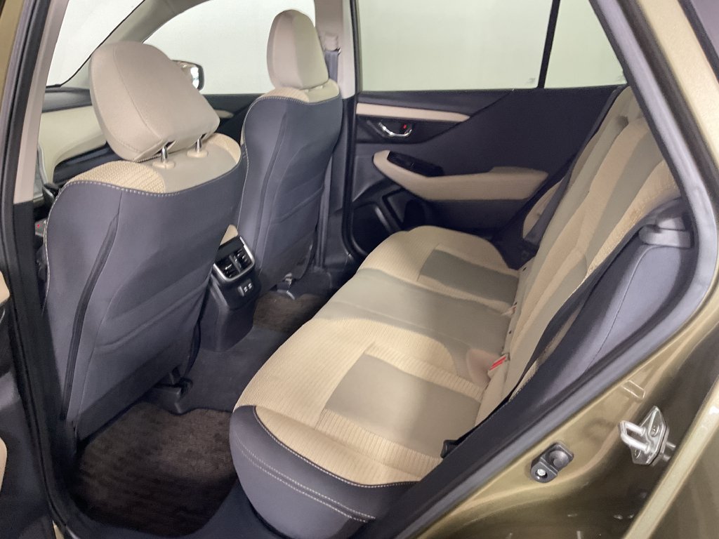 Used 2022 Subaru Outback Premium AWD/4WD image 19