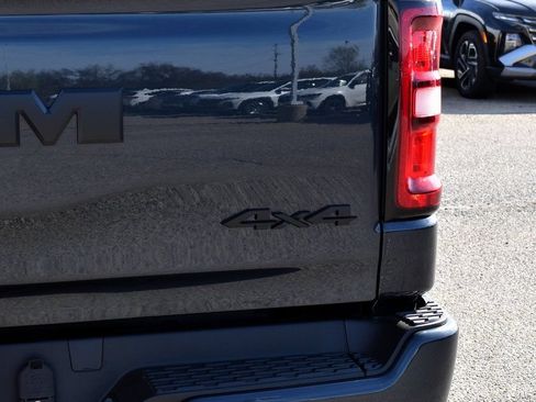 New 2026 RAM 1500 Big Horn AWD/4WD image 13