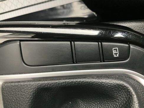 Certified 2023 Kia Forte GT-Line image 27