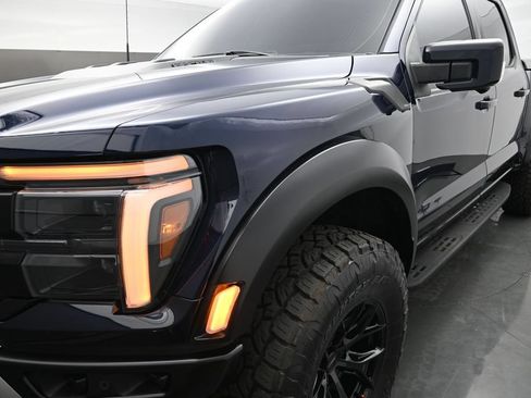Used 2025 Ford F150 Raptor AWD/4WD image 41