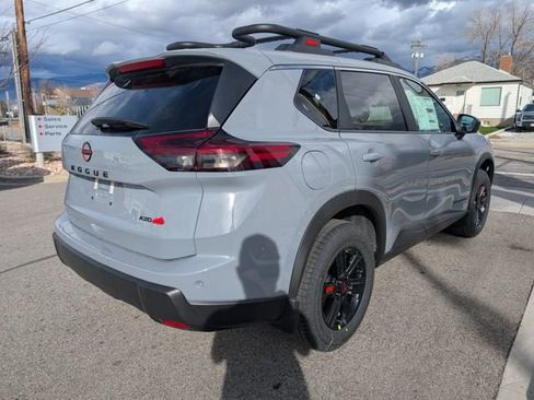 New 2026 Nissan Rogue SV AWD/4WD image 4
