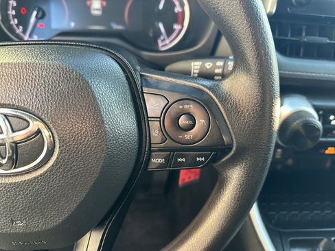 Used 2024 Toyota RAV4 LE image 12