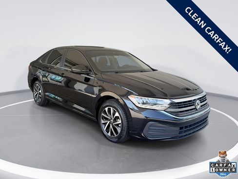 Certified 2024 Volkswagen Jetta S FWD image 37
