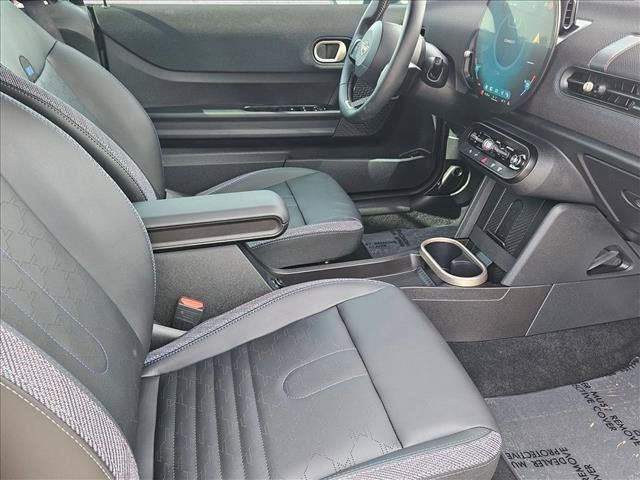 Used 2026 MINI Cooper S FWD image 17