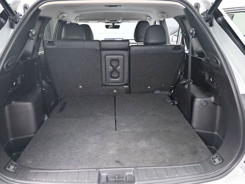 Used 2025 Mitsubishi Outlander SE FWD image 31