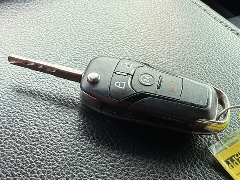 Used 2018 Ford F150 XLT w/ Equipment Group 302A Luxury image 33