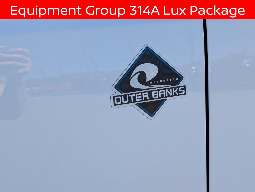 Used 2025 Ford Bronco Outer Banks w/ Sasquatch Package AWD/4WD image 10
