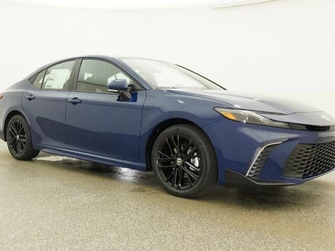 New 2026 Toyota Camry SE image 10